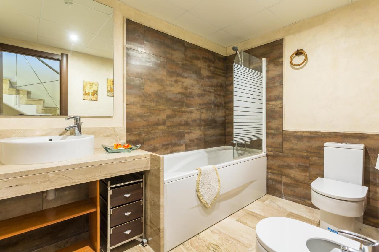 Hauzify I Apartament Altamira L'Ametlla de Mar Bagian luar foto